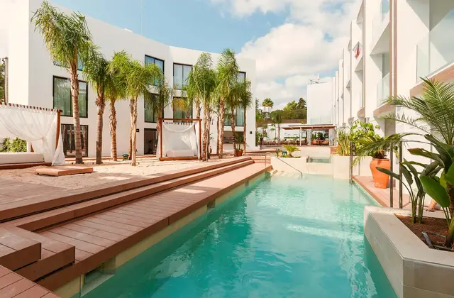 Nativo Hotel Ibiza | zwembad met terras